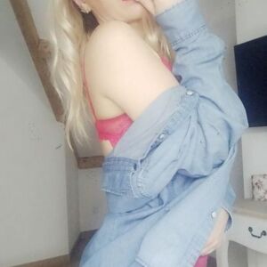 Alice_mym32's avatar