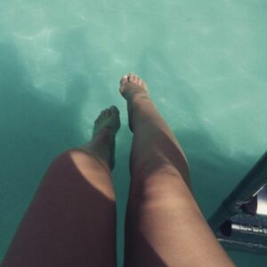 _alybeautyfeet's avatar