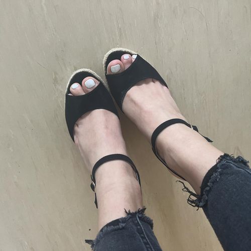 Babygirl_feet's avatar