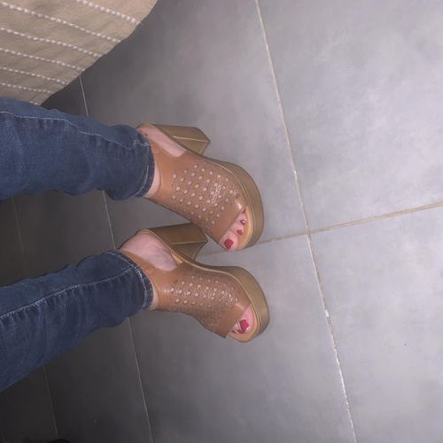 Beauty_feet_mym's avatar