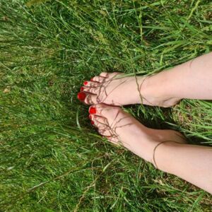 _beauty_feet-'s avatar