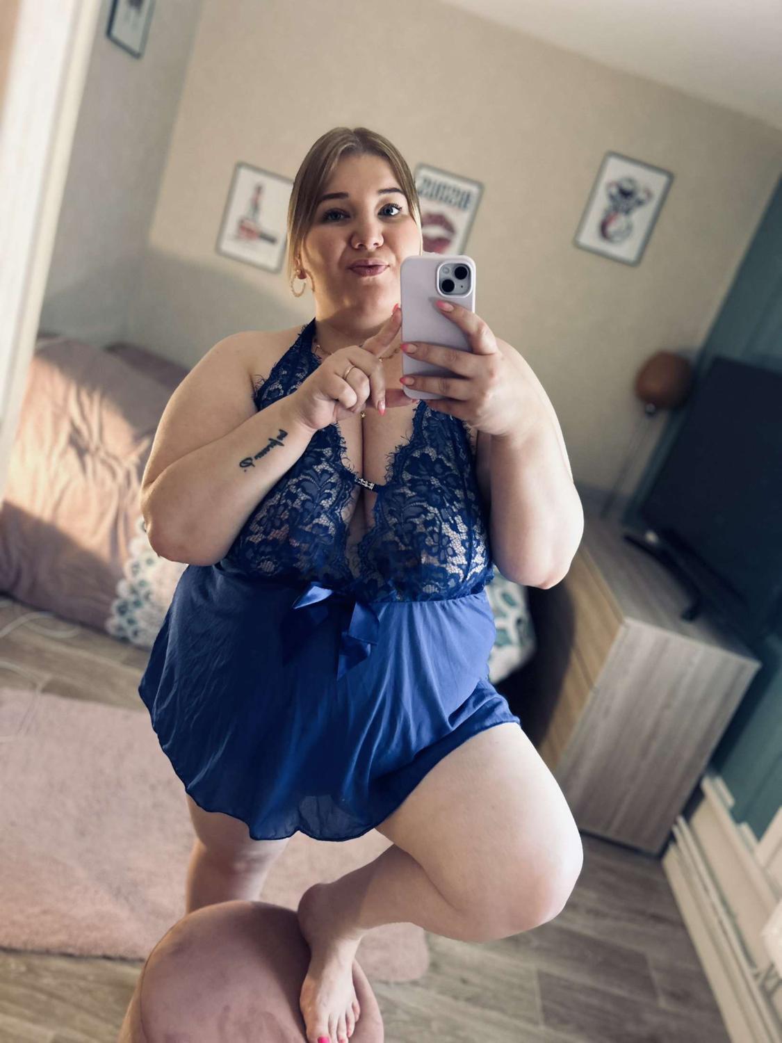 Bettyboobs_bbw's media