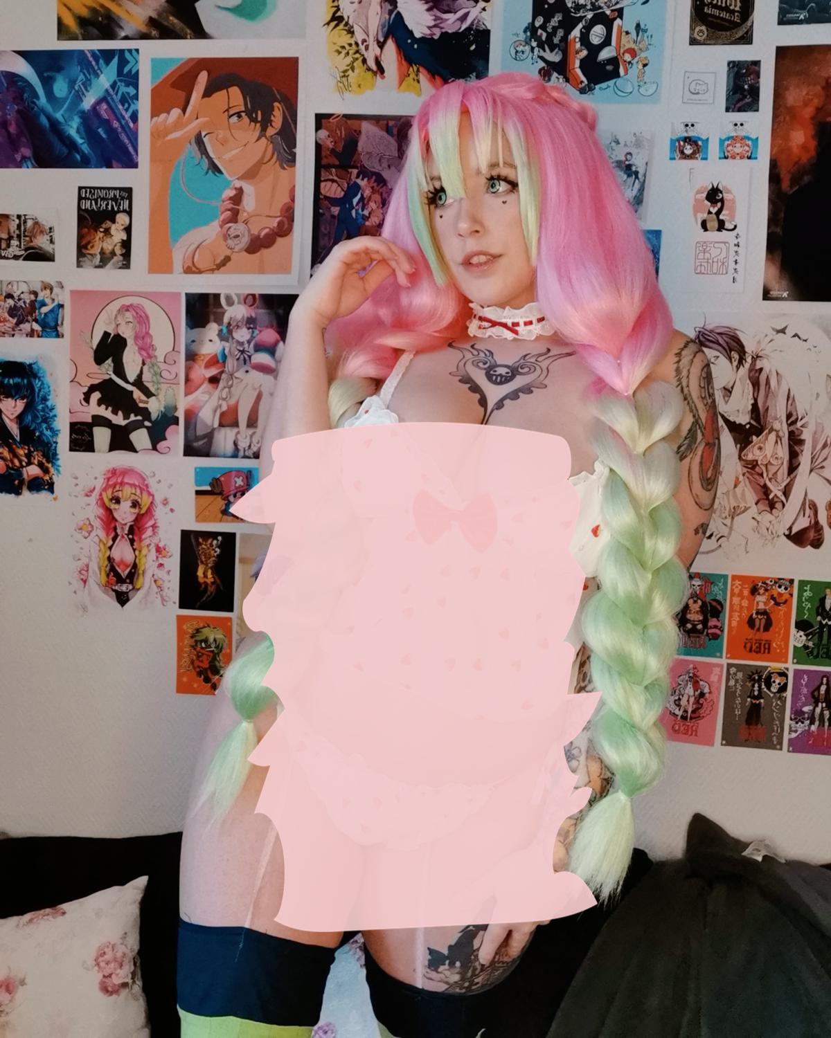 Cupcatcosplay's media