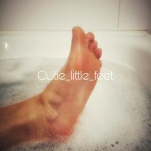 Cutie_little_feet's media