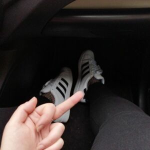 Dahlia_feetgirl's avatar