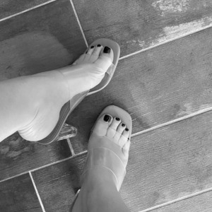 Deesse_des_pieds's media