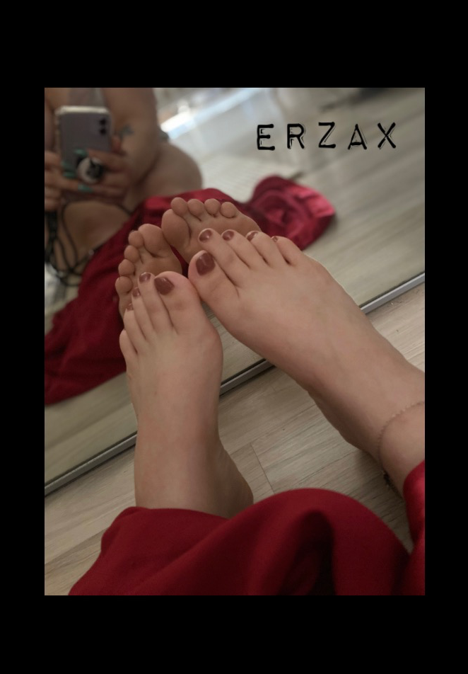 Erzaxfeet's media