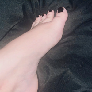 Feet_blacknails's media