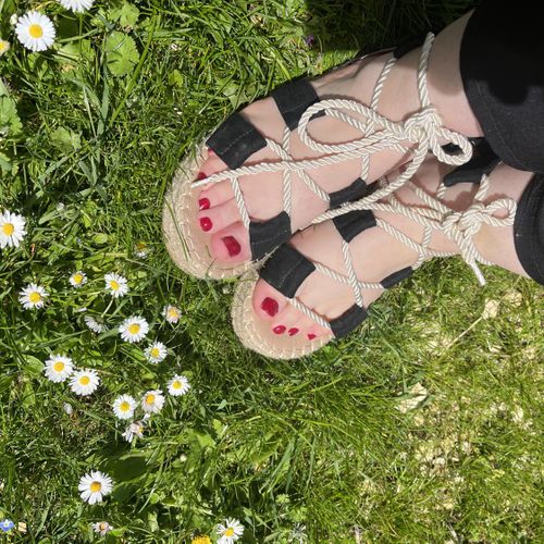 Feet-natural-french's avatar