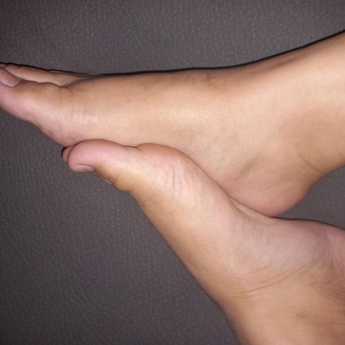 Feetgirl_988's avatar