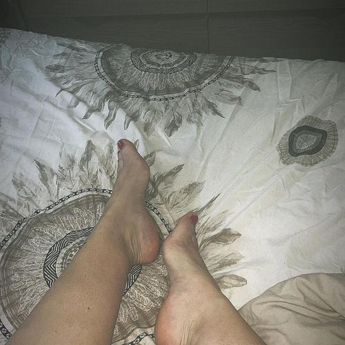 Feetgirl00_'s avatar