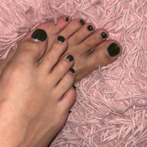 Feetgirlfetish_'s avatar