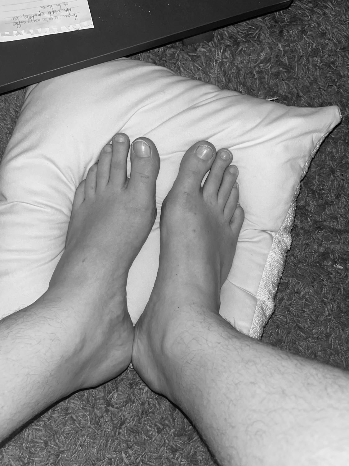 _giantfeet_'s media