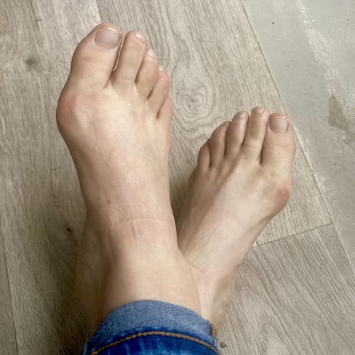 Halluxvalgusfeet's avatar