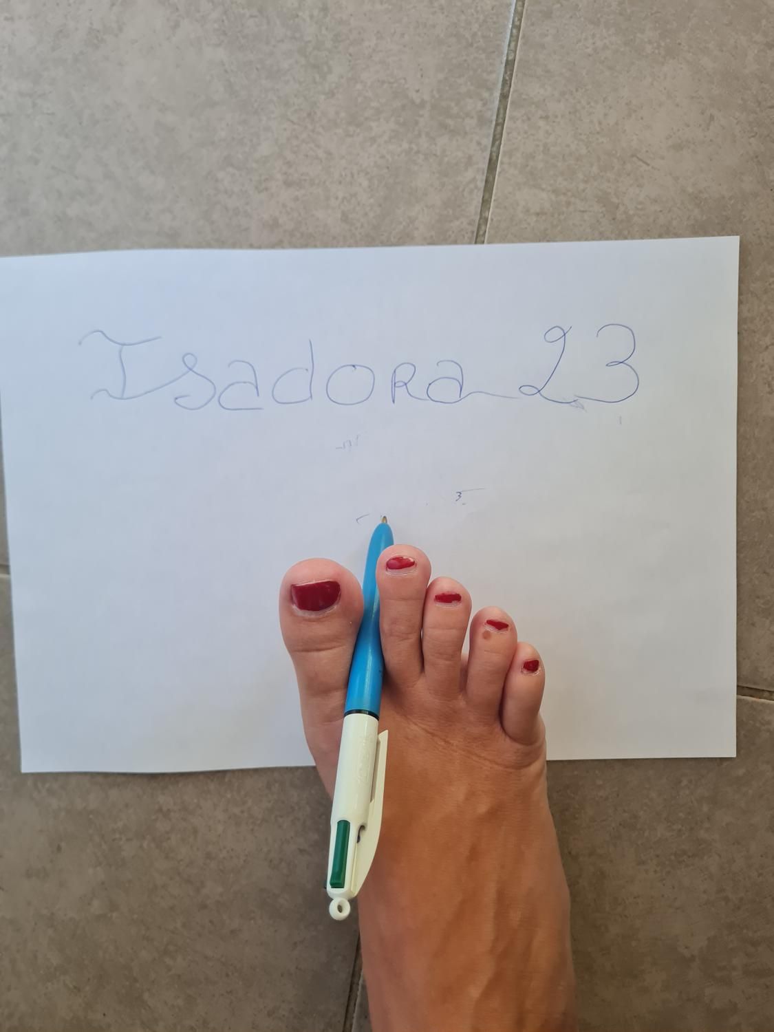 Isadora23's media