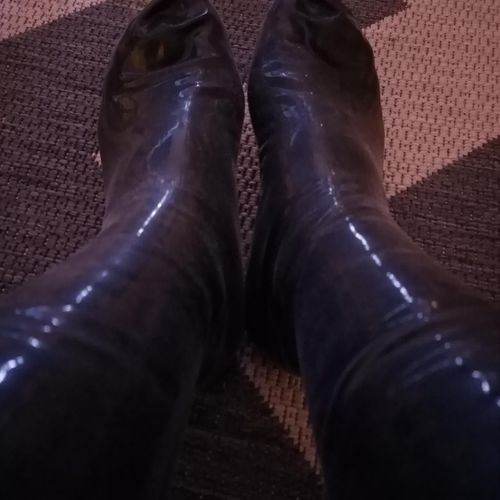 Latexfeetboy's avatar