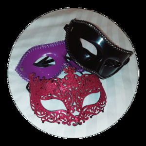 Les_masques's media