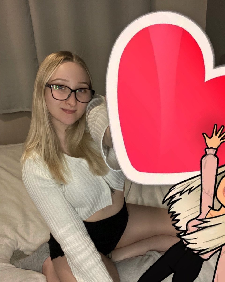 Miss_blondiex's media