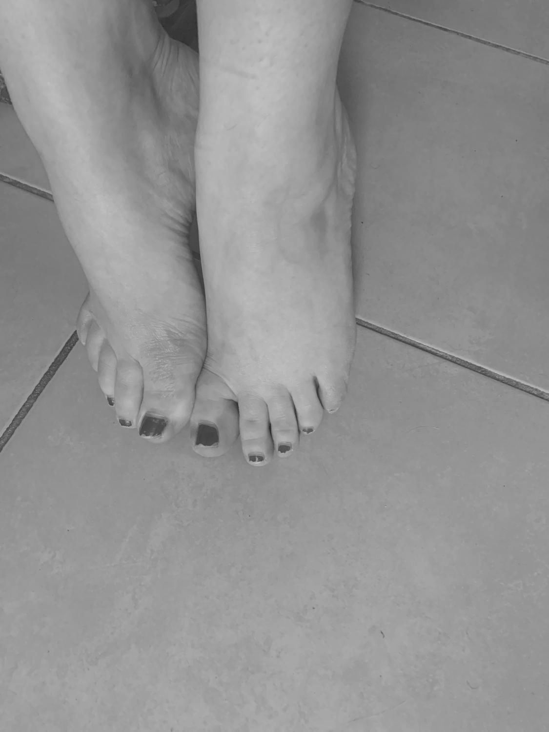 Missfeet97's media