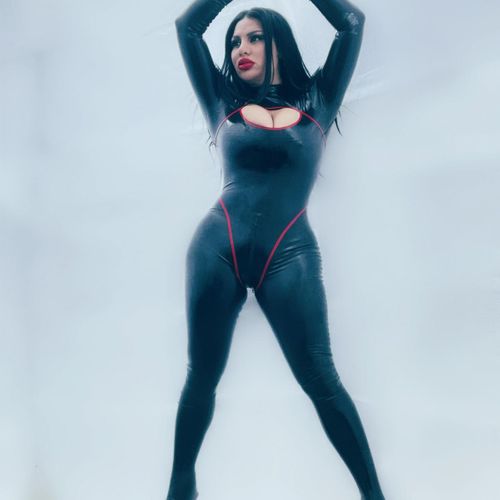 Missnaelle_domina's avatar