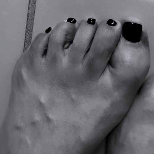 Mybeautyfeet13's avatar