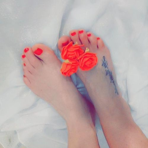 Nicesexyfeet's avatar