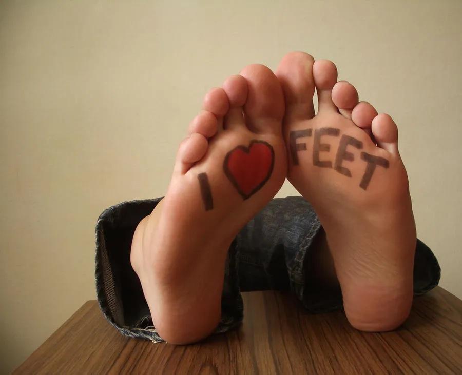 Onlyfeet_ub's media