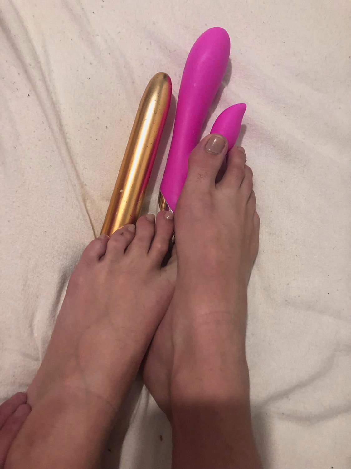 Princesse_feet_girl's media