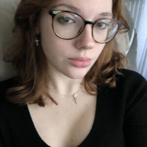 Redheadloverr04's avatar