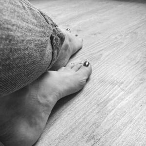 Sacha_prettyfeet's media