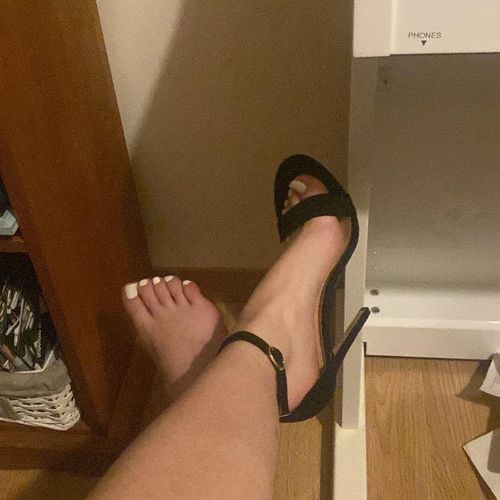 Sarahfeet22's avatar