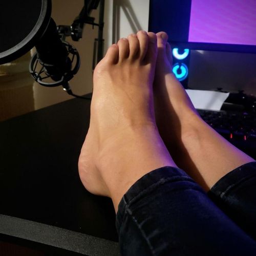 Sexyladyfeet's avatar