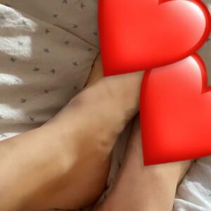 Sonia_feetlove's media