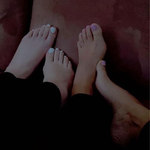 Sweetfeetsisters's avatar