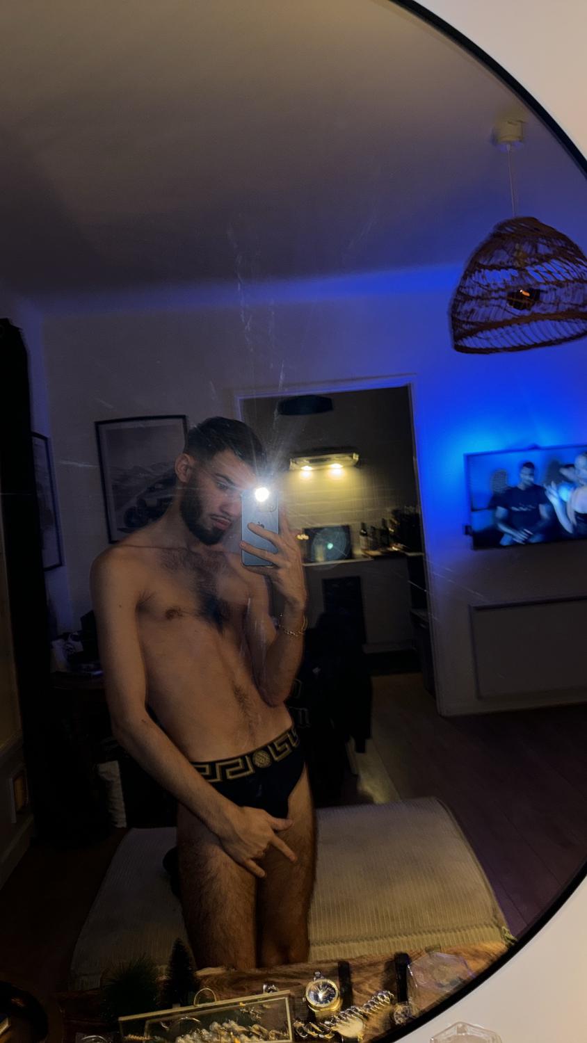 Twink_frenchy34's media