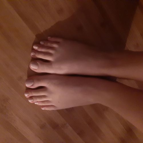 Vintagefeet's avatar