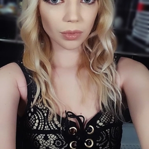 Xblondiexo's media